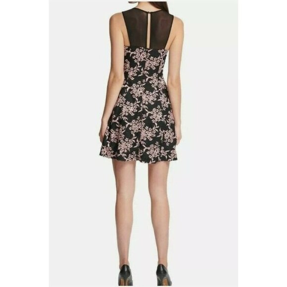Guess Womens 6 Printed Illusion Trim Fit N Flare Dress Pink Black Sleeveless NWT - Picture 2 of 11